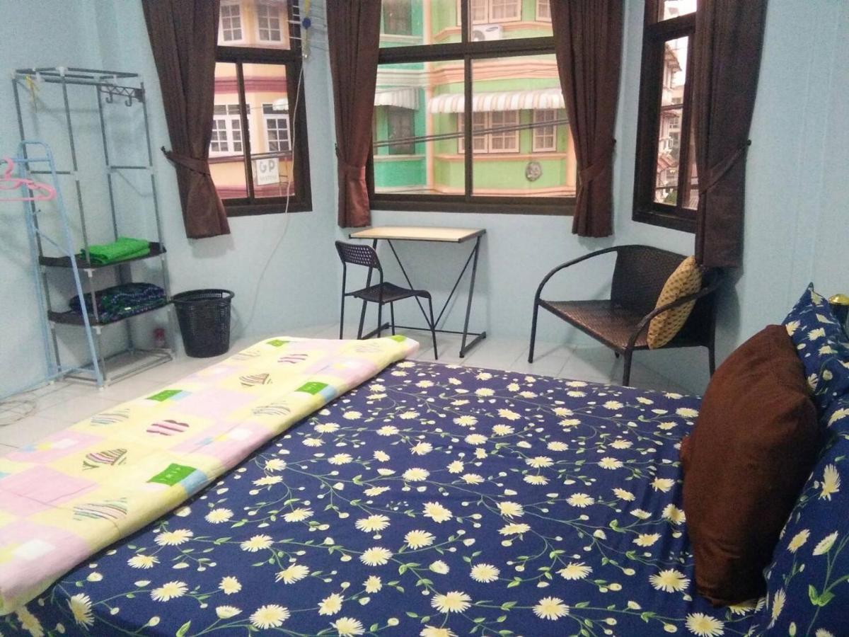 Appartement A & P House à Bangkok Extérieur photo